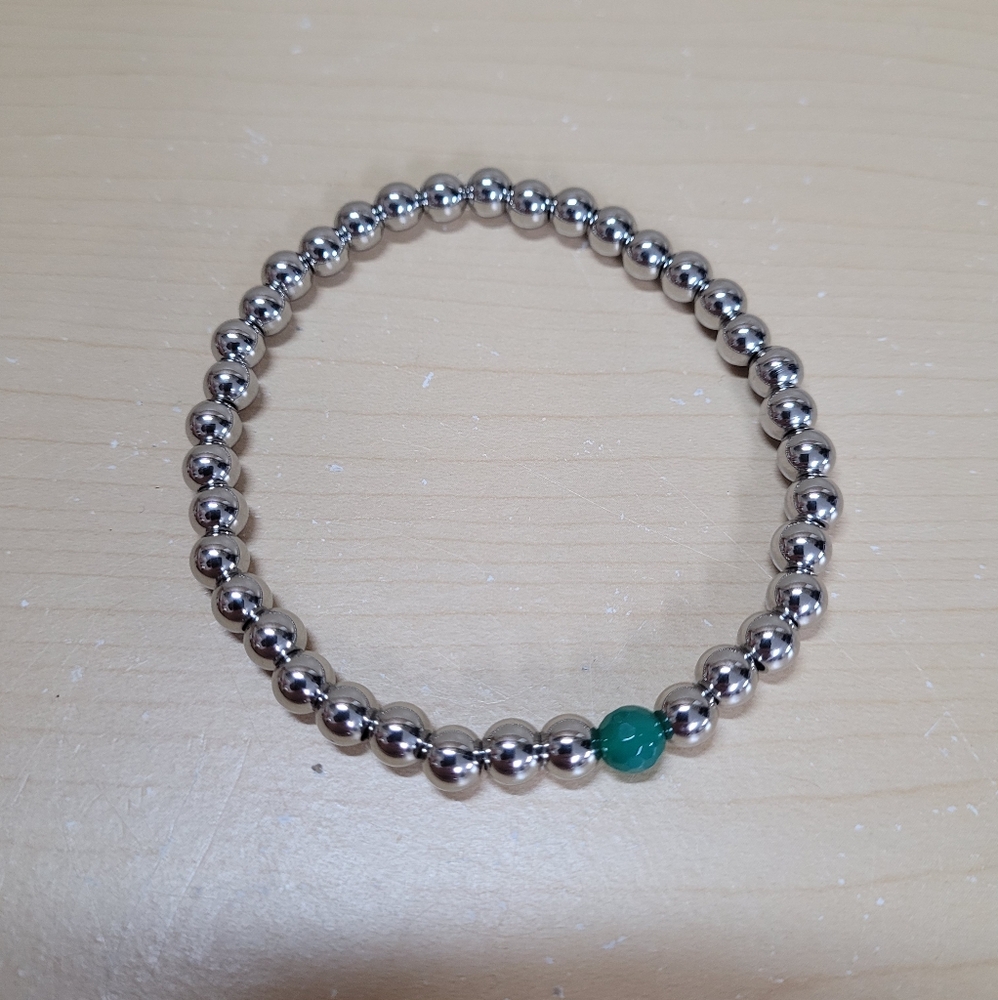 'Abundant Strength' Hand Crafted Emerald/Stainless Steel Unisex Bracelet